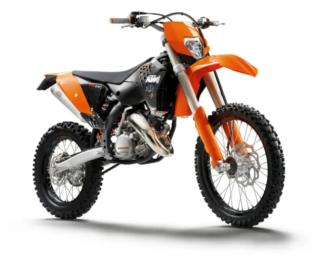 Jakie enduro kupić? Sprawdź modele, które nie zawiodą oczekiwań