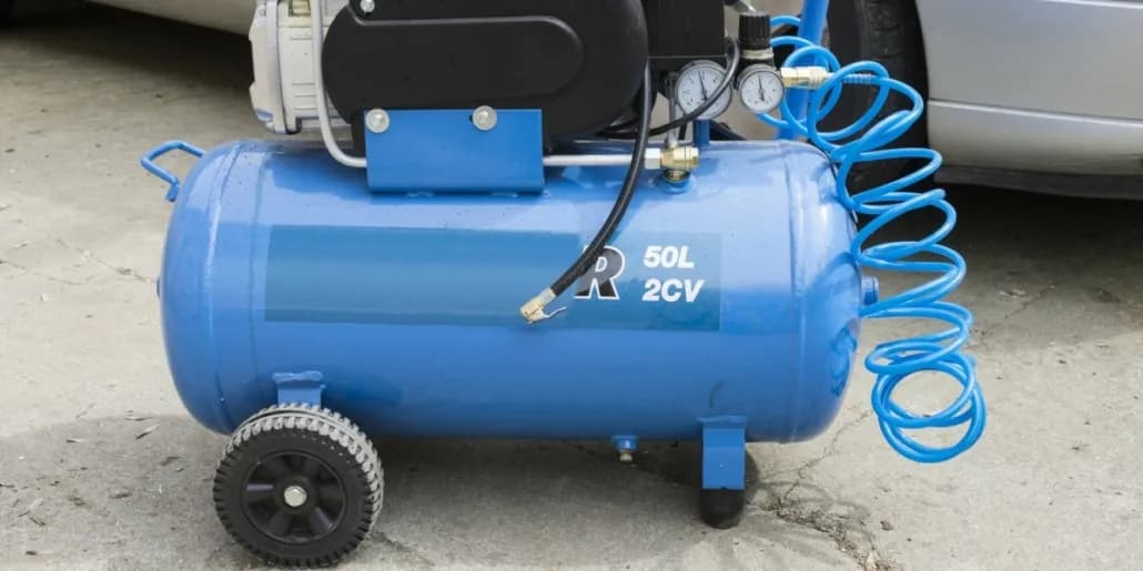 Jaki kompresor do malowania auta - uniknij najczęstszych błędów